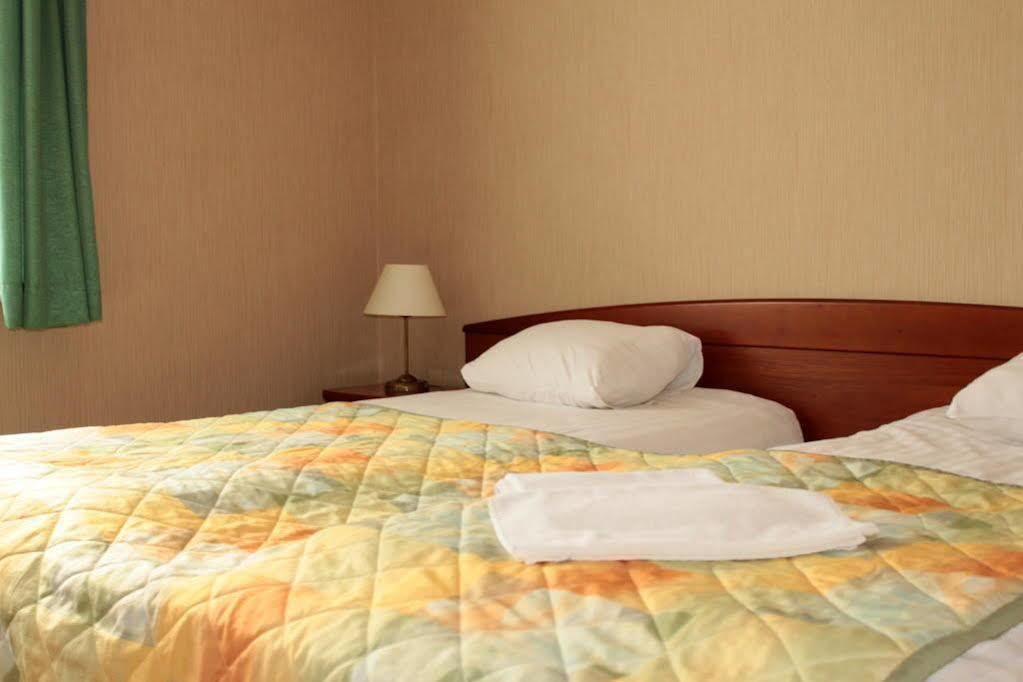 L'Ascada Hotel Śrem Dış mekan fotoğraf