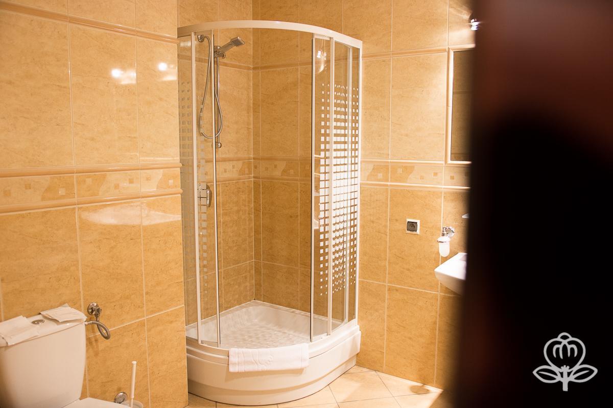 L'Ascada Hotel Śrem Dış mekan fotoğraf